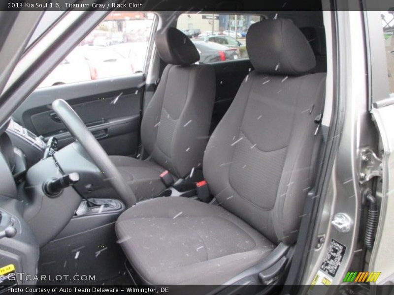 Titanium Gray / Black Cloth 2013 Kia Soul 1.6