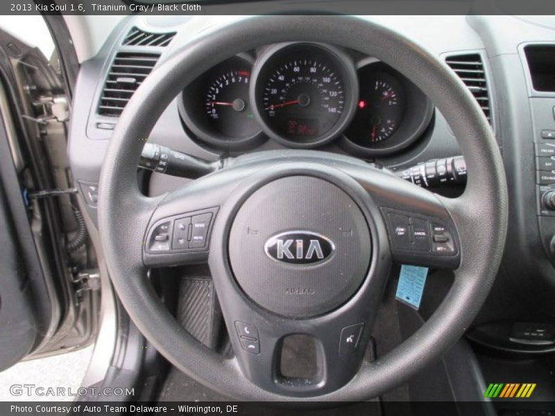 Titanium Gray / Black Cloth 2013 Kia Soul 1.6
