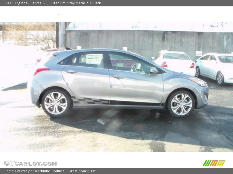 Titanium Gray Metallic / Black 2015 Hyundai Elantra GT