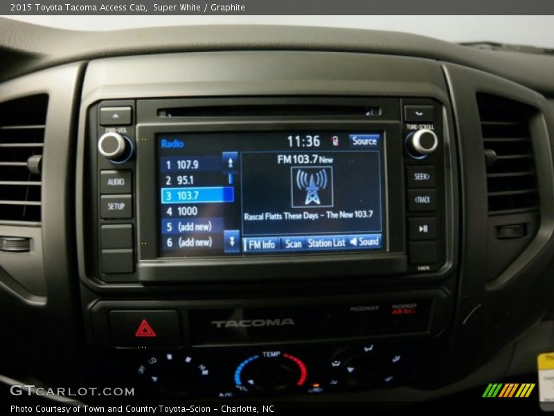 Super White / Graphite 2015 Toyota Tacoma Access Cab