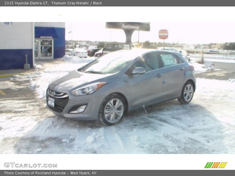 Titanium Gray Metallic / Black 2015 Hyundai Elantra GT