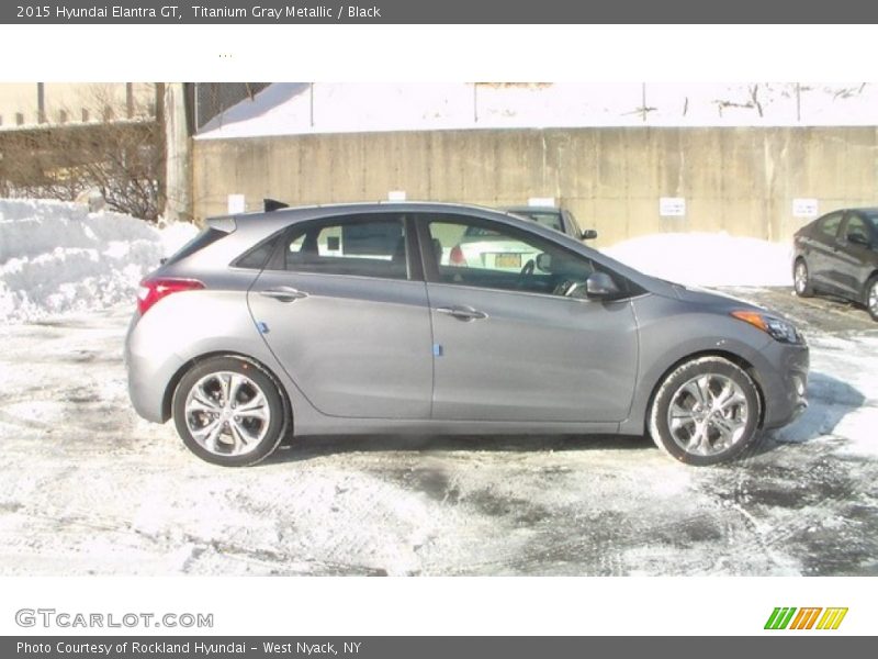 Titanium Gray Metallic / Black 2015 Hyundai Elantra GT