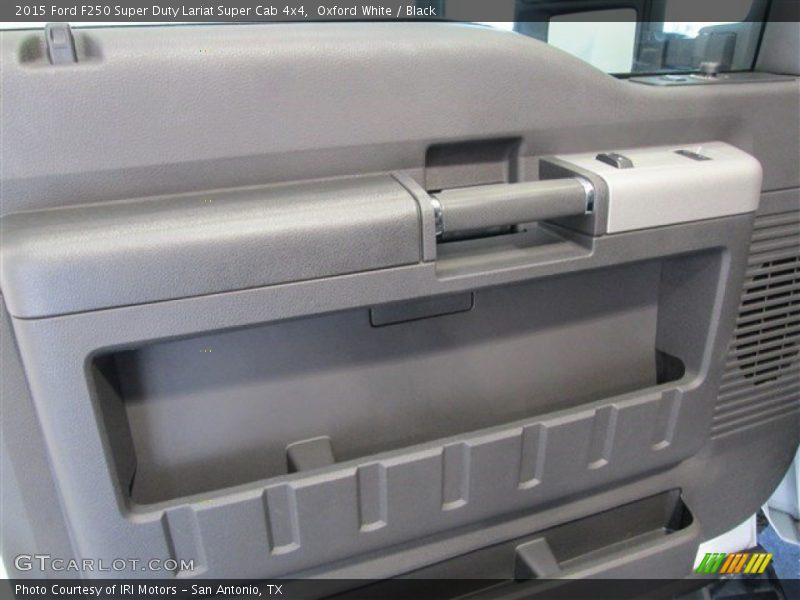 Oxford White / Black 2015 Ford F250 Super Duty Lariat Super Cab 4x4