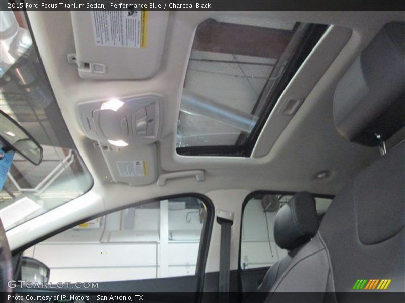 Performance Blue / Charcoal Black 2015 Ford Focus Titanium Sedan