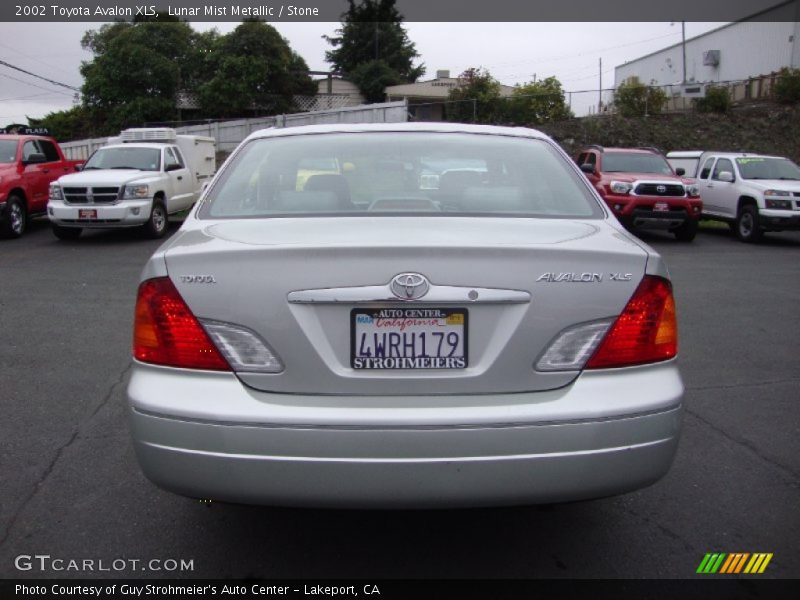 Lunar Mist Metallic / Stone 2002 Toyota Avalon XLS
