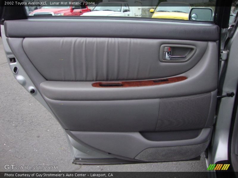 Lunar Mist Metallic / Stone 2002 Toyota Avalon XLS