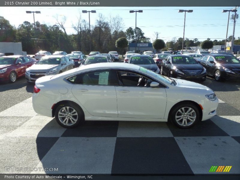 Bright White / Black/Linen 2015 Chrysler 200 Limited