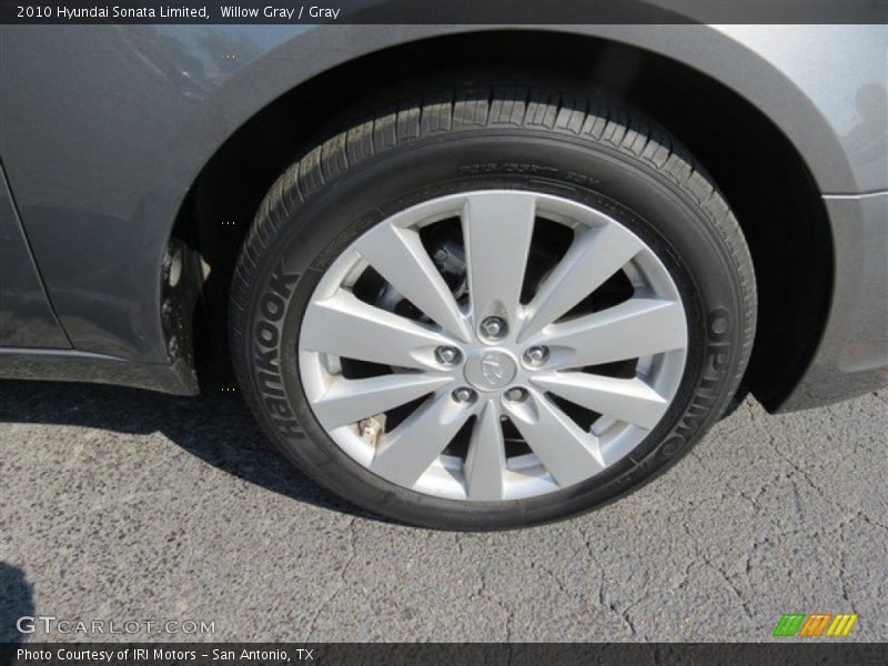 Willow Gray / Gray 2010 Hyundai Sonata Limited