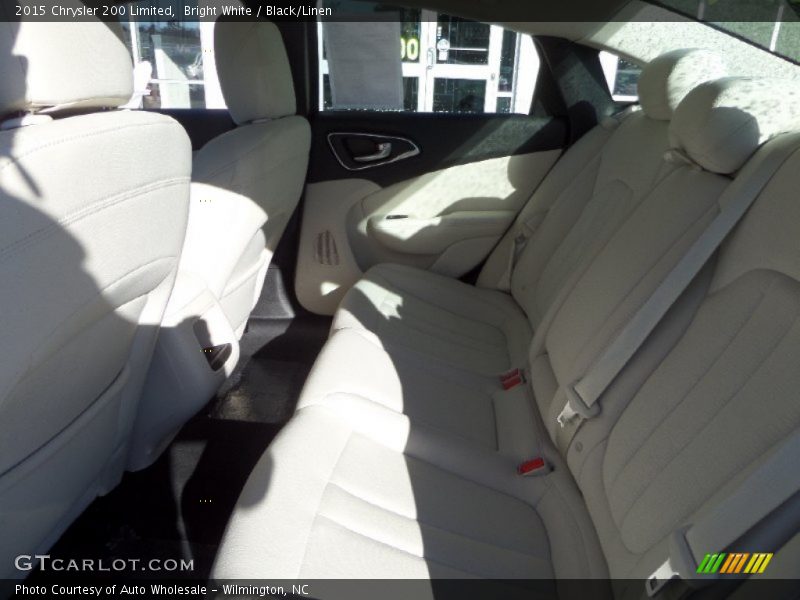 Bright White / Black/Linen 2015 Chrysler 200 Limited