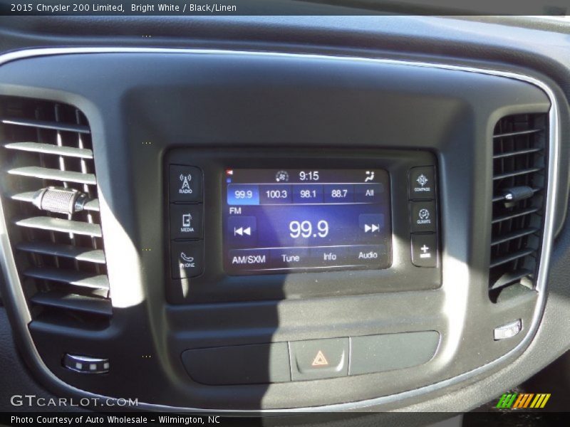 Bright White / Black/Linen 2015 Chrysler 200 Limited