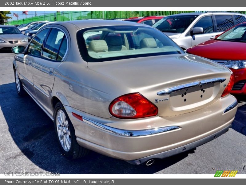 Topaz Metallic / Sand 2002 Jaguar X-Type 2.5