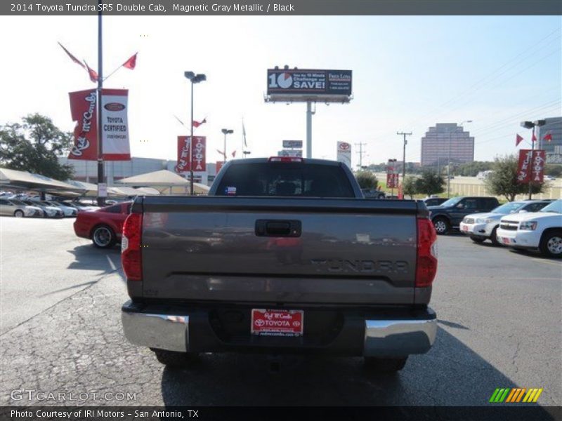 Magnetic Gray Metallic / Black 2014 Toyota Tundra SR5 Double Cab