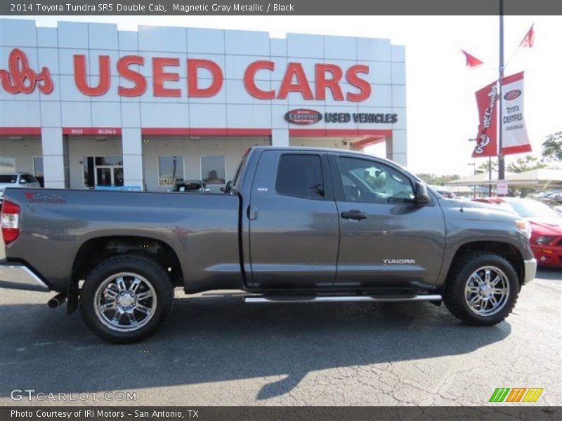 Magnetic Gray Metallic / Black 2014 Toyota Tundra SR5 Double Cab