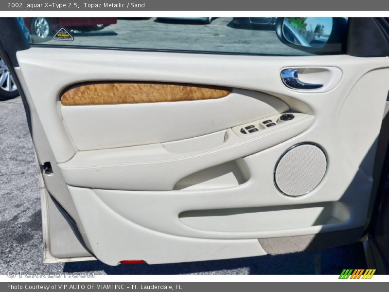 Topaz Metallic / Sand 2002 Jaguar X-Type 2.5