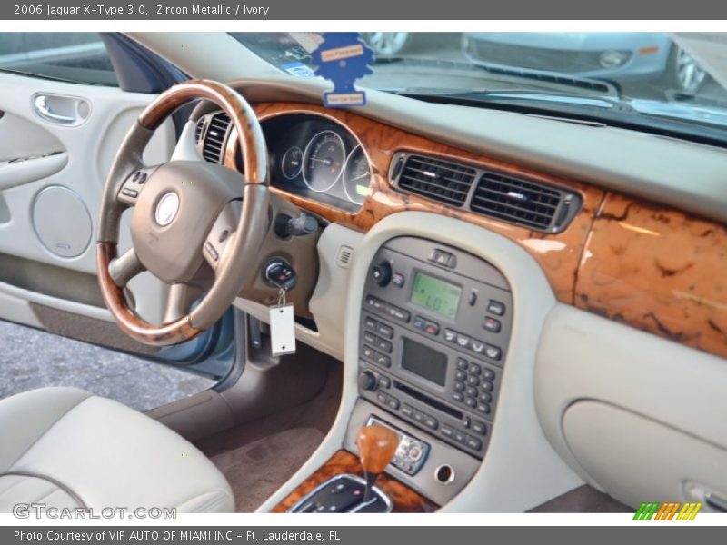 Zircon Metallic / Ivory 2006 Jaguar X-Type 3.0