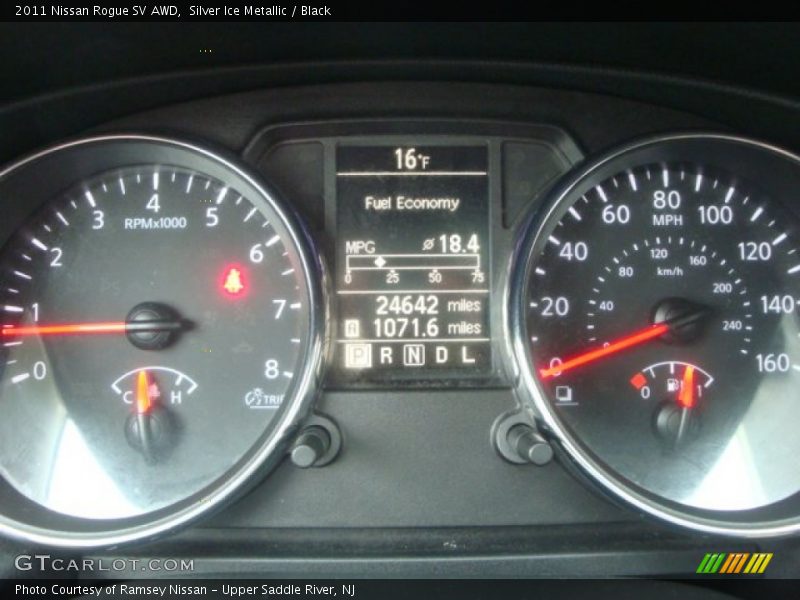 Silver Ice Metallic / Black 2011 Nissan Rogue SV AWD