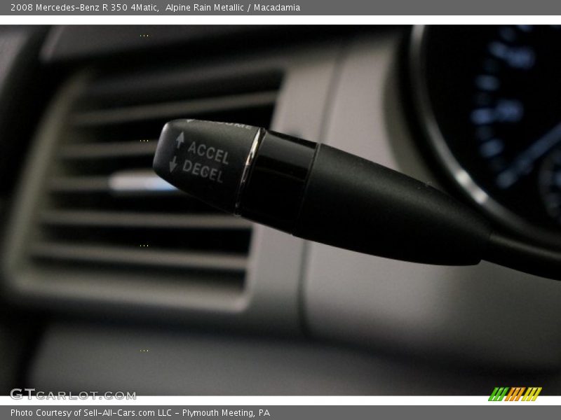 Alpine Rain Metallic / Macadamia 2008 Mercedes-Benz R 350 4Matic