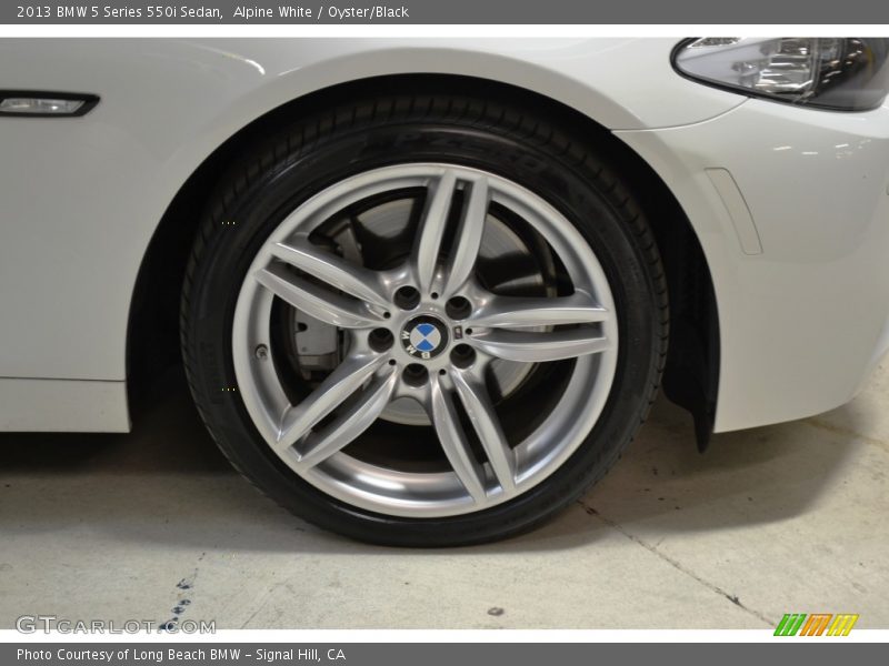 Alpine White / Oyster/Black 2013 BMW 5 Series 550i Sedan