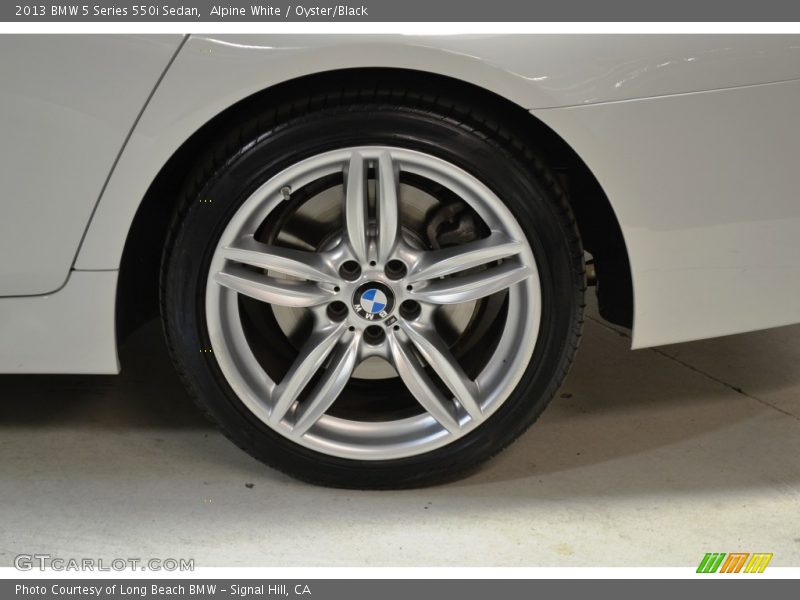 Alpine White / Oyster/Black 2013 BMW 5 Series 550i Sedan