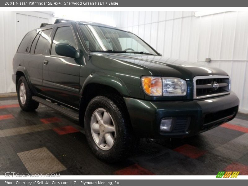 Sherwood Green Pearl / Beige 2001 Nissan Pathfinder SE 4x4