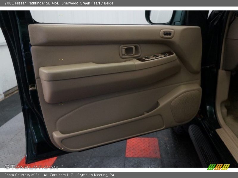 Sherwood Green Pearl / Beige 2001 Nissan Pathfinder SE 4x4