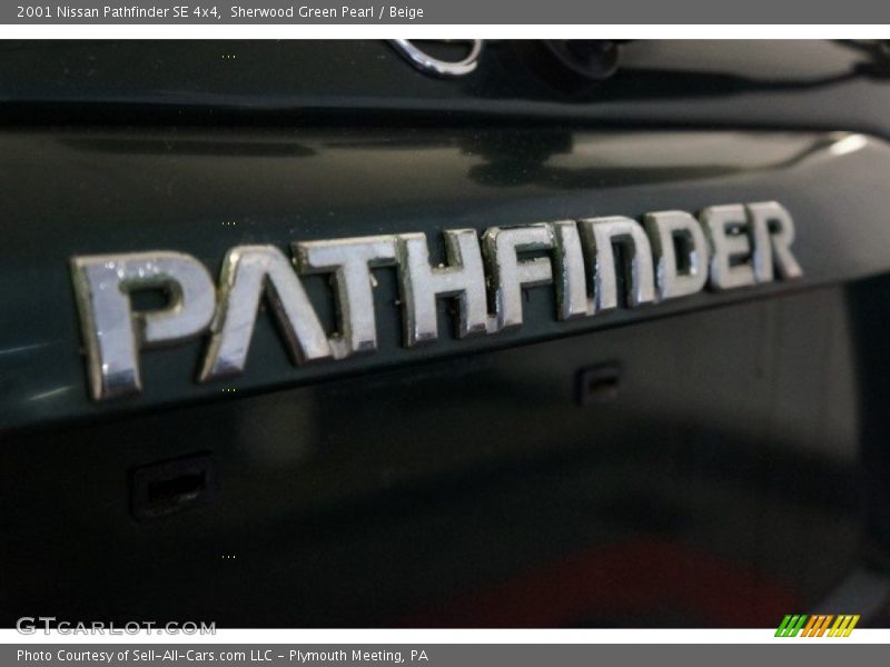 Sherwood Green Pearl / Beige 2001 Nissan Pathfinder SE 4x4