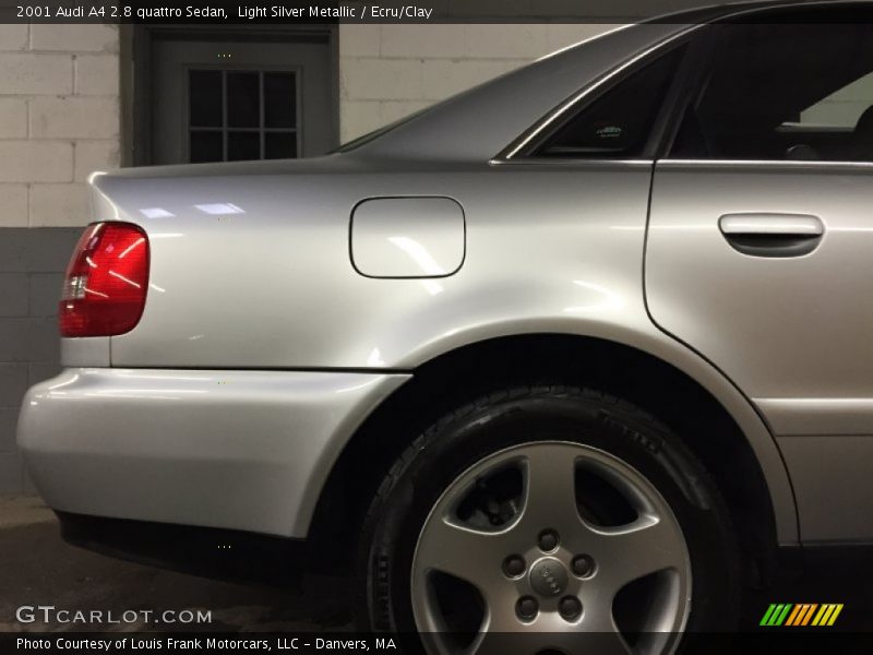 Light Silver Metallic / Ecru/Clay 2001 Audi A4 2.8 quattro Sedan