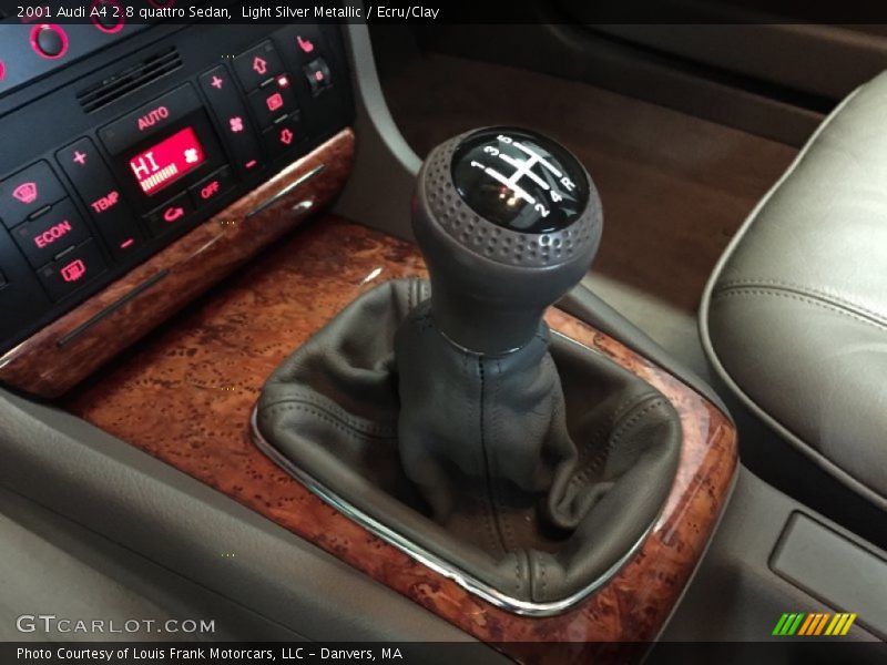 Light Silver Metallic / Ecru/Clay 2001 Audi A4 2.8 quattro Sedan