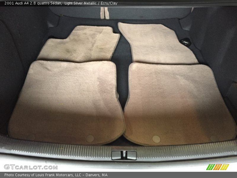 Light Silver Metallic / Ecru/Clay 2001 Audi A4 2.8 quattro Sedan
