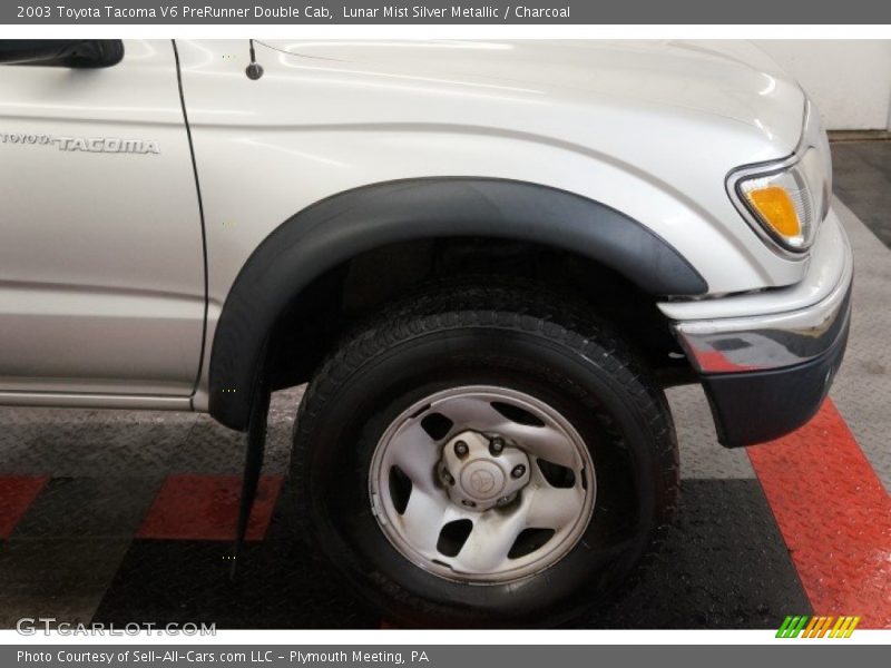 Lunar Mist Silver Metallic / Charcoal 2003 Toyota Tacoma V6 PreRunner Double Cab