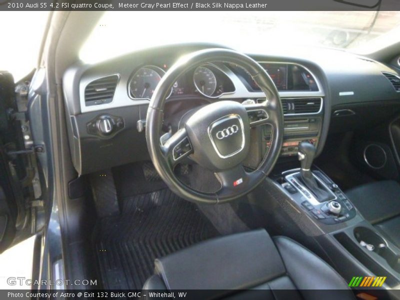 Meteor Gray Pearl Effect / Black Silk Nappa Leather 2010 Audi S5 4.2 FSI quattro Coupe