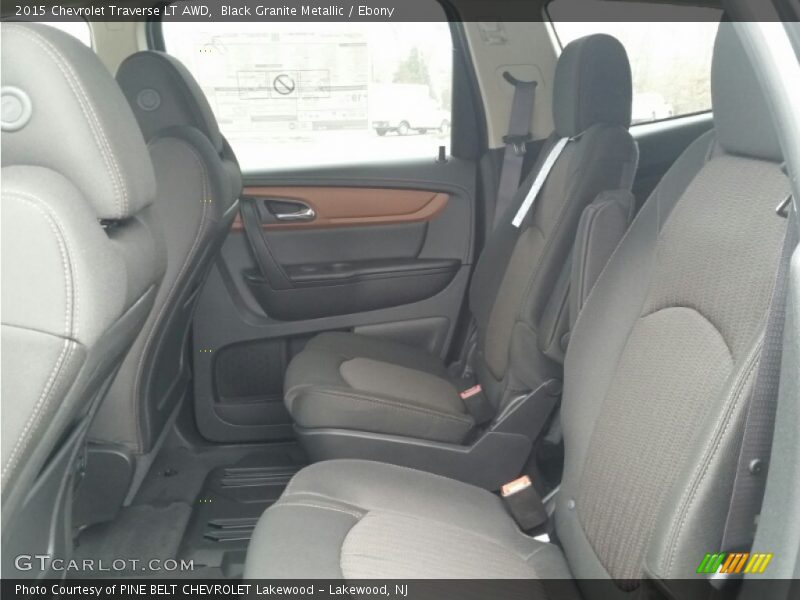 Black Granite Metallic / Ebony 2015 Chevrolet Traverse LT AWD