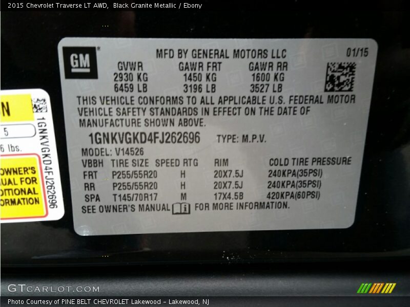 Black Granite Metallic / Ebony 2015 Chevrolet Traverse LT AWD