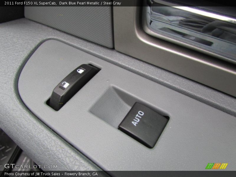 Dark Blue Pearl Metallic / Steel Gray 2011 Ford F150 XL SuperCab