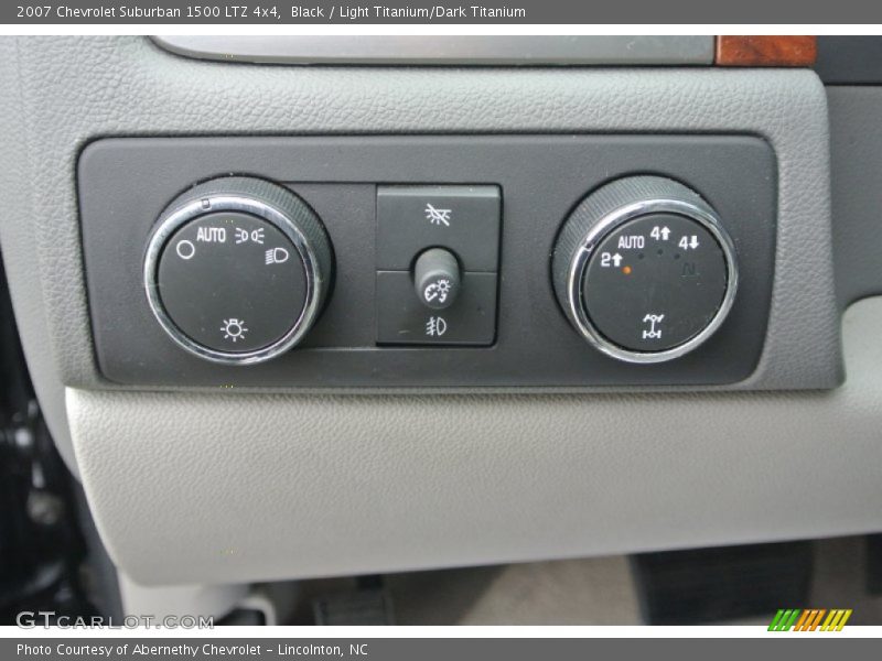 Black / Light Titanium/Dark Titanium 2007 Chevrolet Suburban 1500 LTZ 4x4