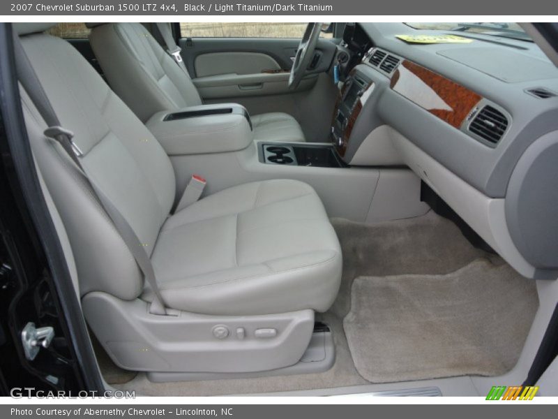 Black / Light Titanium/Dark Titanium 2007 Chevrolet Suburban 1500 LTZ 4x4