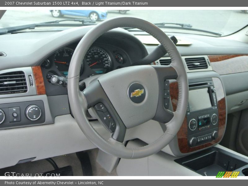 Black / Light Titanium/Dark Titanium 2007 Chevrolet Suburban 1500 LTZ 4x4