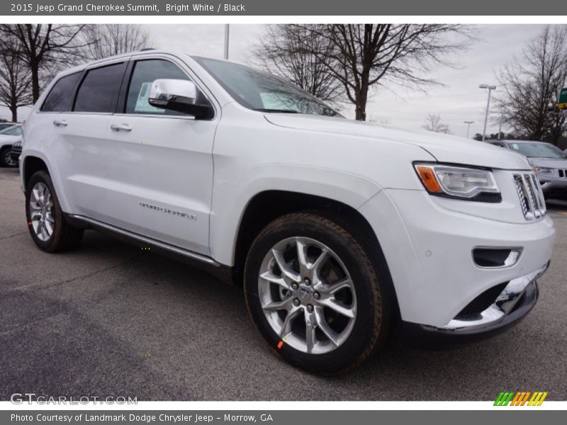 Bright White / Black 2015 Jeep Grand Cherokee Summit
