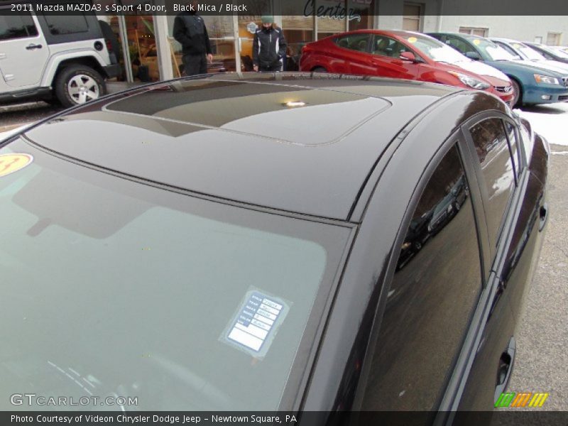 Black Mica / Black 2011 Mazda MAZDA3 s Sport 4 Door
