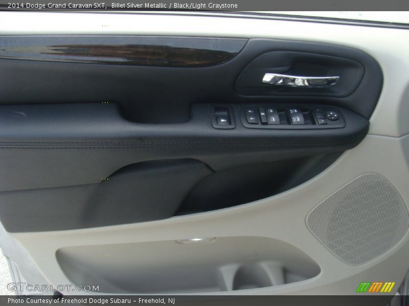 Billet Silver Metallic / Black/Light Graystone 2014 Dodge Grand Caravan SXT