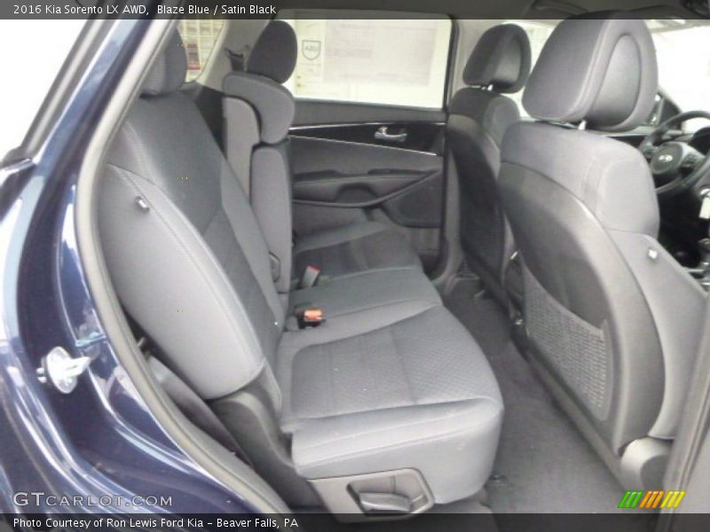 Blaze Blue / Satin Black 2016 Kia Sorento LX AWD