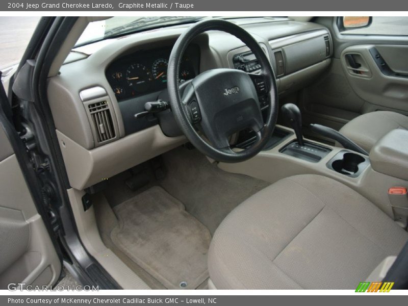  2004 Grand Cherokee Laredo Taupe Interior