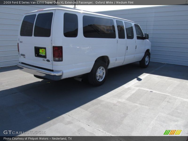 Oxford White / Medium Flint 2009 Ford E Series Van E350 Super Duty XL Extended Passenger