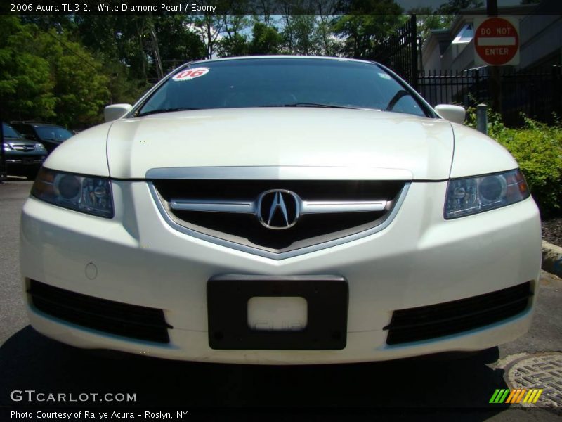White Diamond Pearl / Ebony 2006 Acura TL 3.2