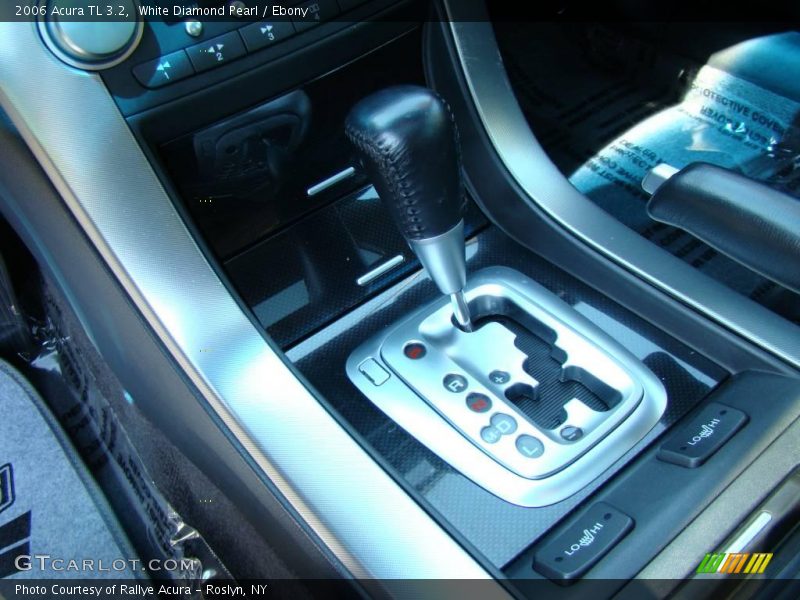 White Diamond Pearl / Ebony 2006 Acura TL 3.2