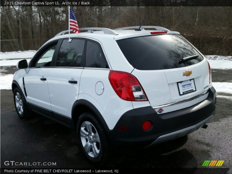 Arctic Ice / Black 2015 Chevrolet Captiva Sport LS