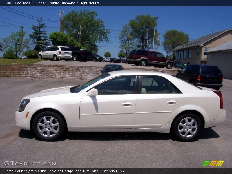White Diamond / Light Neutral 2005 Cadillac CTS Sedan