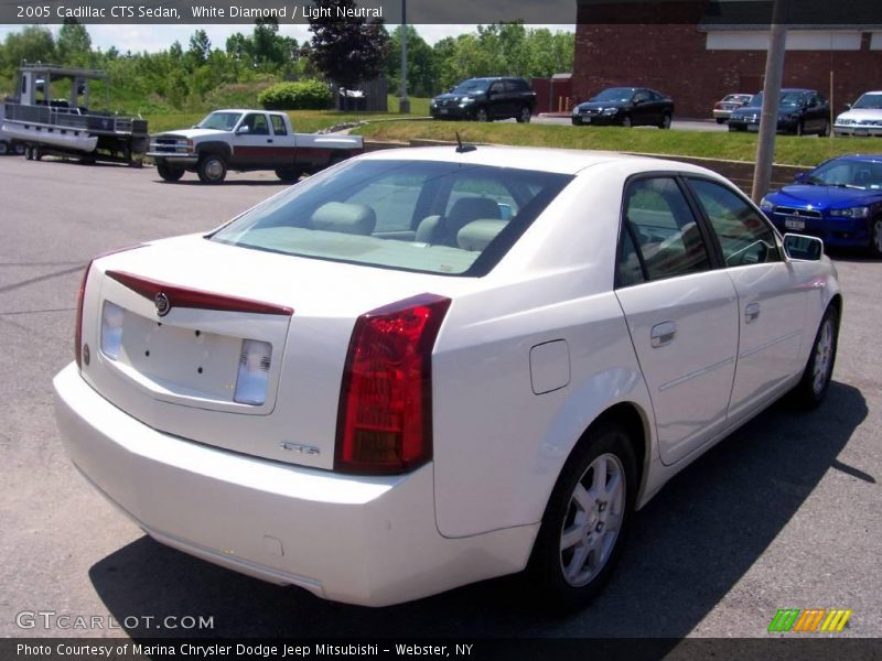 White Diamond / Light Neutral 2005 Cadillac CTS Sedan