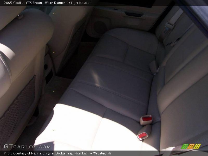 White Diamond / Light Neutral 2005 Cadillac CTS Sedan