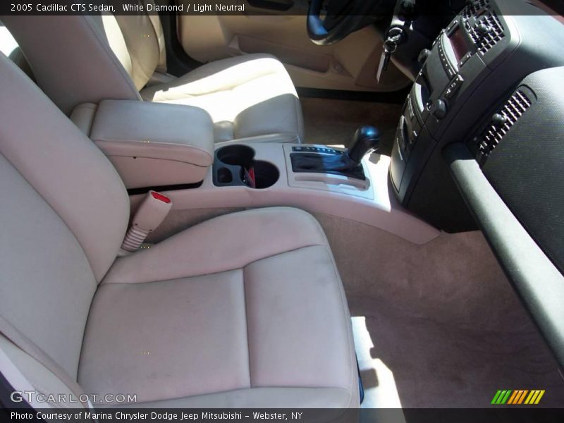 White Diamond / Light Neutral 2005 Cadillac CTS Sedan